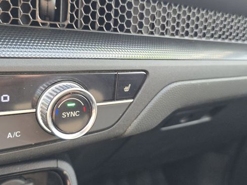 Used 2025 Honda CR-V EX image 5