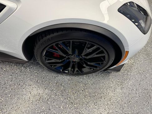 Used 2019 Chevrolet Corvette Grand Sport RWD image 32