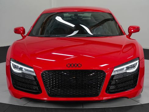 Used 2014 Audi R8 V10 AWD/4WD image 10