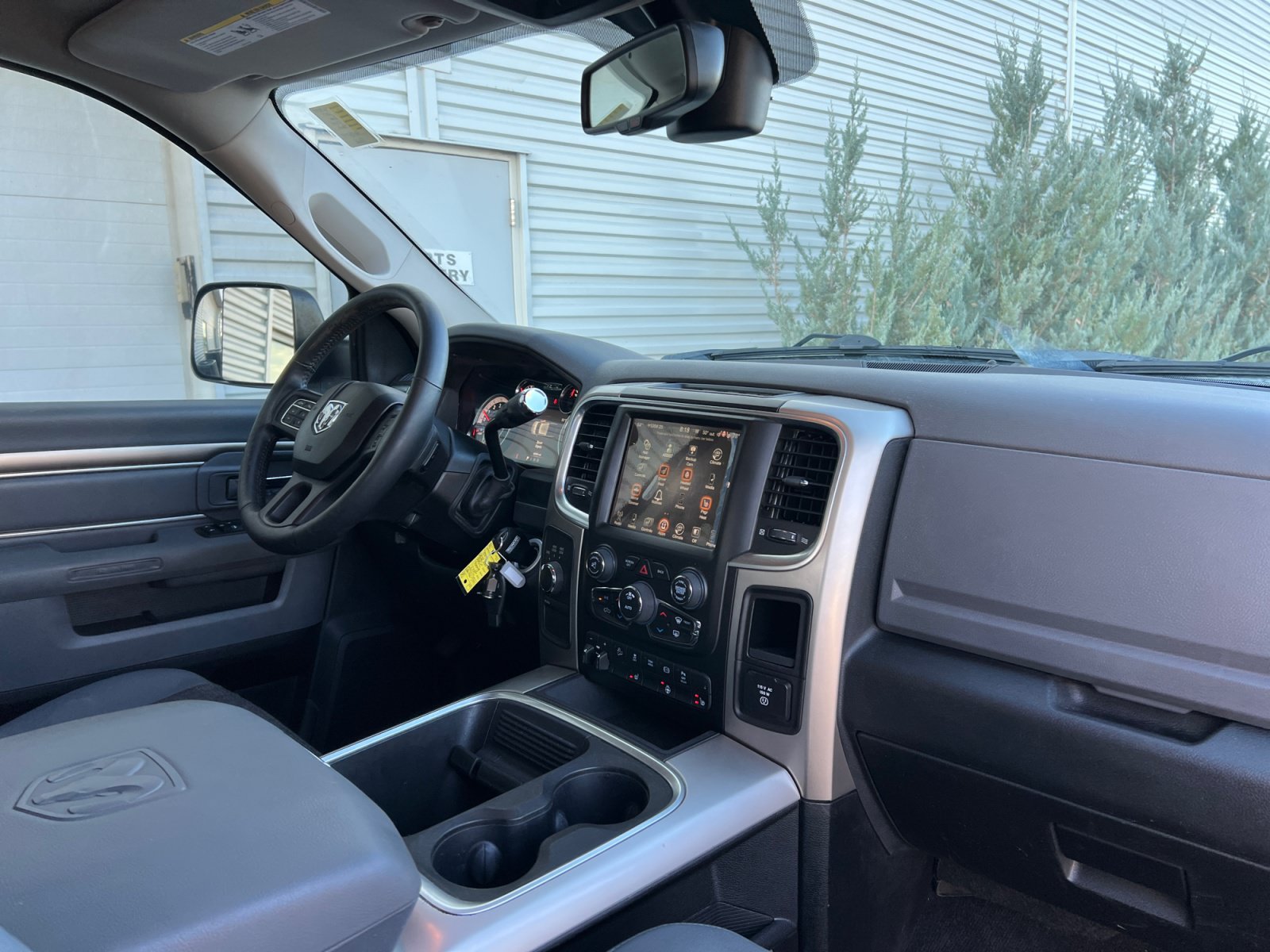 Used 2017 RAM 2500 SLT AWD/4WD image 16