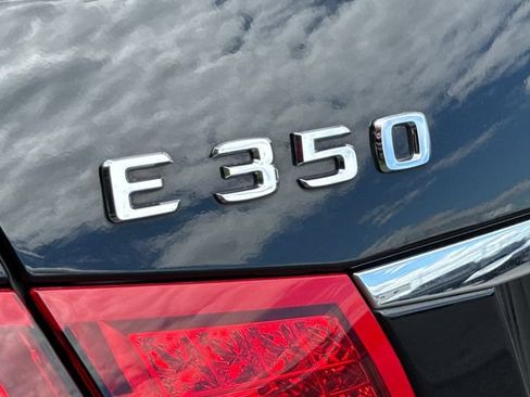Used 2013 Mercedes-Benz E 350 4MATIC Sedan image 18