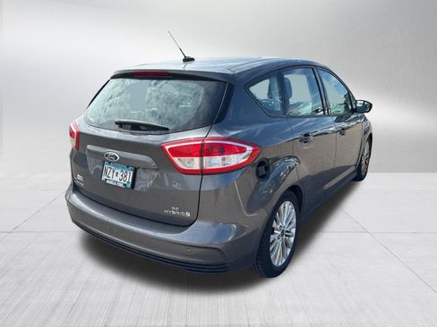 Used 2017 Ford C-MAX SE w/ Equipment Group 201A FWD image 8