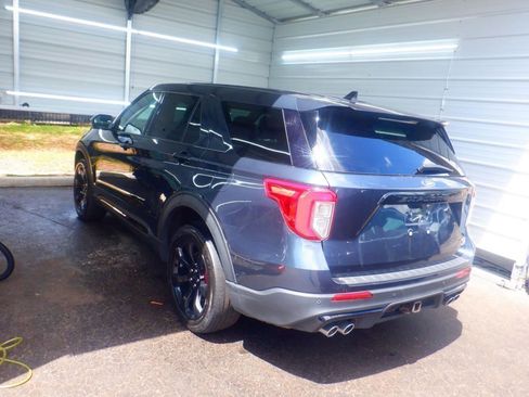 Used 2022 Ford Explorer ST w/ Equipment Group 401A image 8