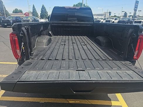 Used 2020 GMC Sierra 3500 Denali w/ Denali Ultimate Package image 32