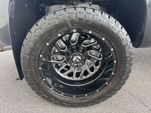 Used 2014 Ford F450 Platinum w/ FX4 Off Road Package image 10