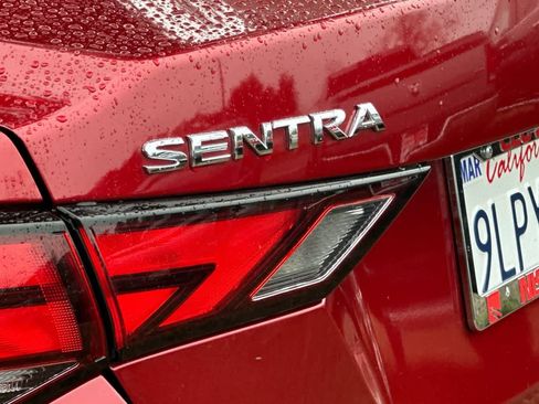 Used 2020 Nissan Sentra SV image 34