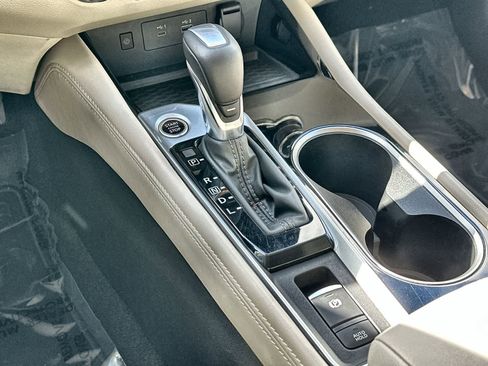 Used 2023 Nissan Altima 2.5 SL image 17