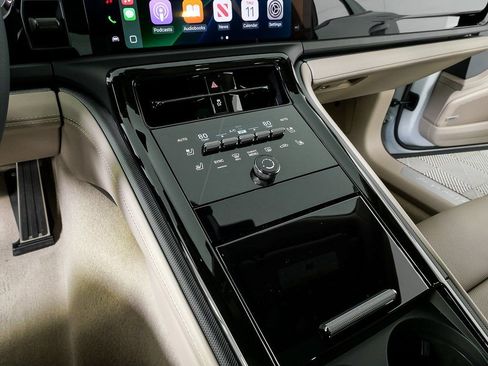 New 2026 Porsche Panamera 4 image 19