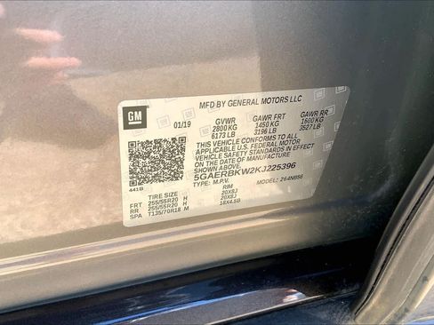 Used 2019 Buick Enclave Essence FWD image 35