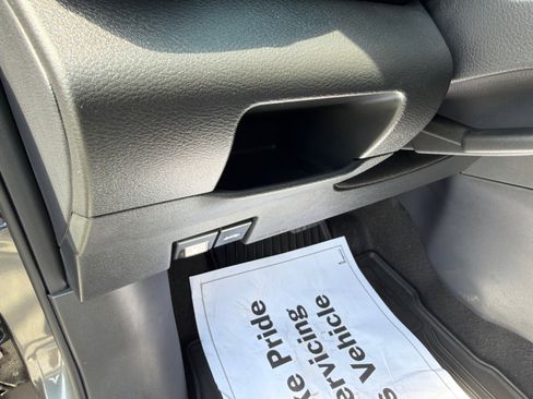 Used 2024 Nissan Kicks SV FWD image 20