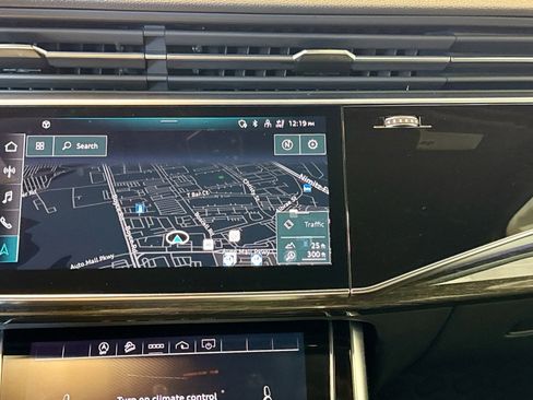 Used 2022 Audi Q7 3.0T Premium w/ Convenience Package AWD/4WD image 13