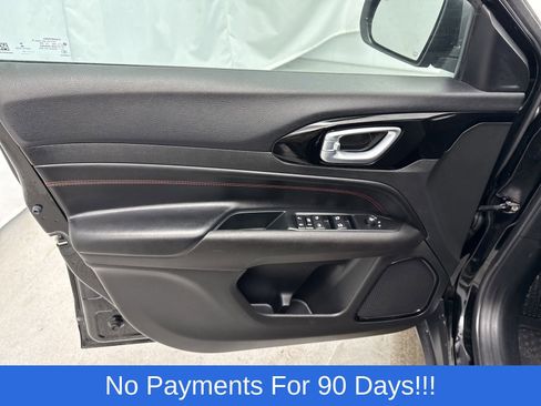 Used 2022 Jeep Compass Trailhawk w/ Trailhawk Convenience Group image 13