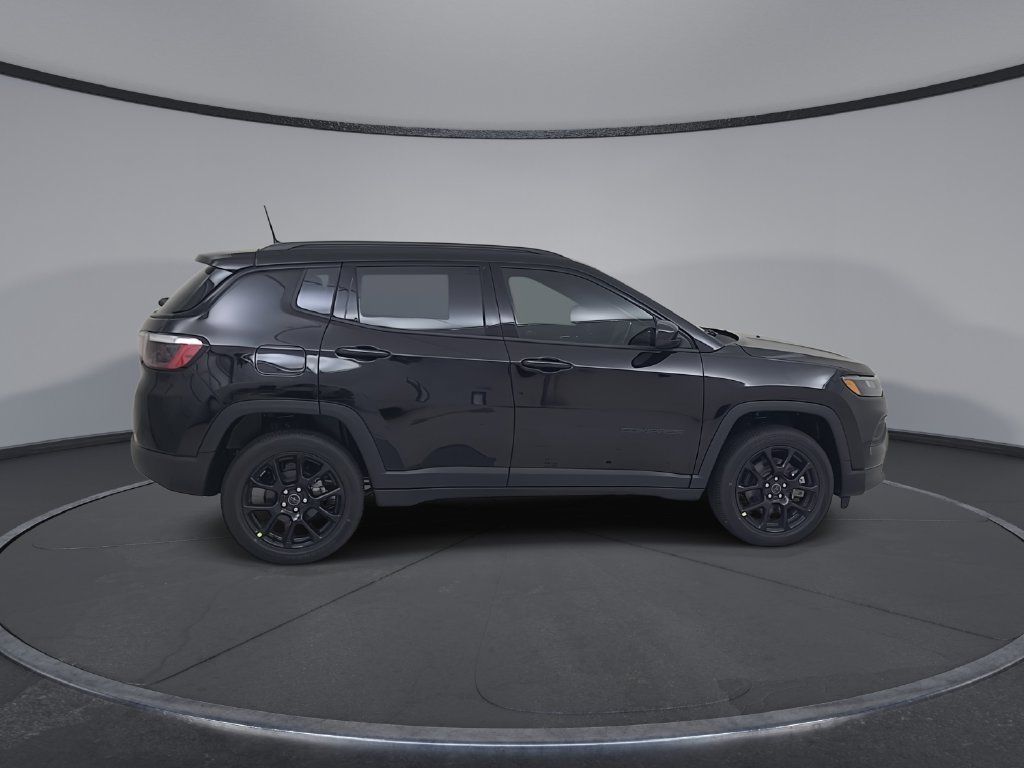 New 2026 Jeep Compass Latitude AWD/4WD image 16
