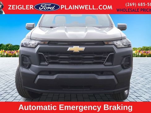 Used 2023 Chevrolet Colorado W/T image 8