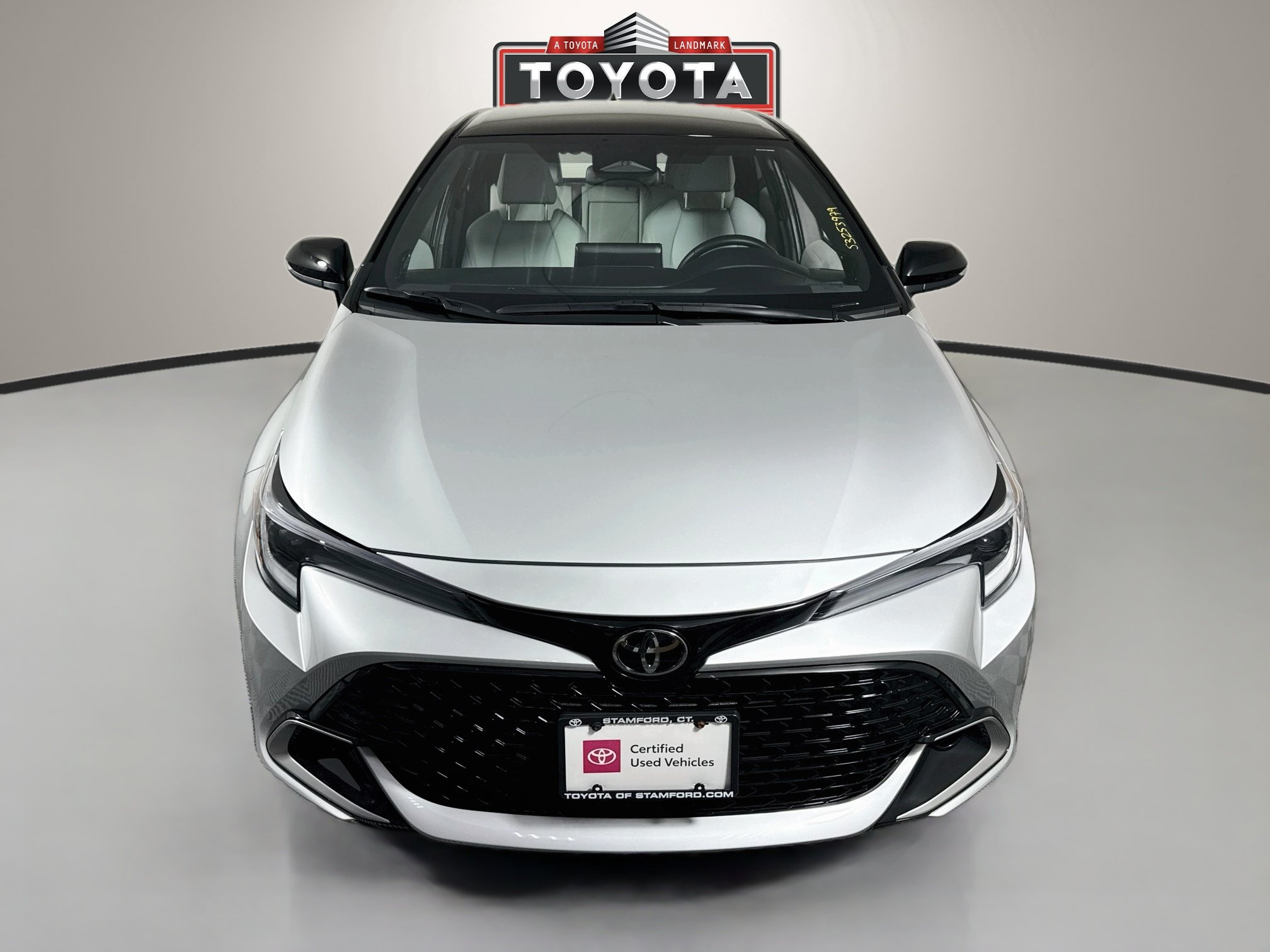 Certified 2025 Toyota Corolla XSE FWD image 2