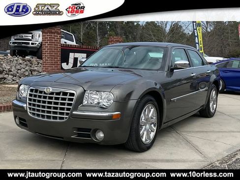 Used 2008 Chrysler 300 C w/ Protection Group II RWD image 3