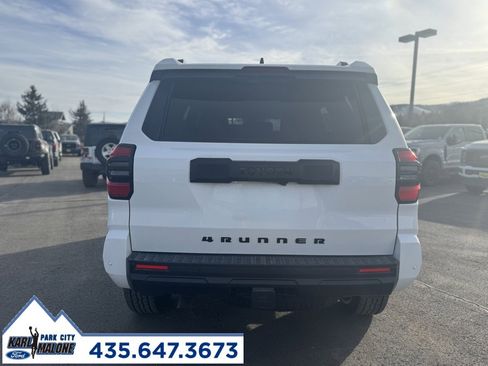 Used 2025 Toyota 4Runner TRD Sport image 5