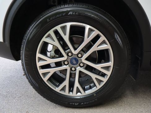 Used 2021 Ford Escape SEL FWD image 43