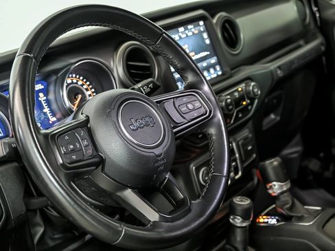 Used 2022 Jeep Wrangler Unlimited Sport AWD/4WD image 15