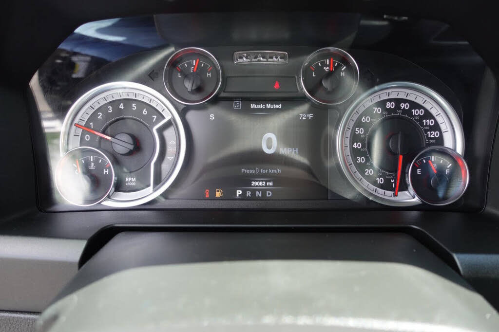 Used 2022 RAM 1500 Classic SLT w/ Electronics Convenience Group AWD/4WD image 52