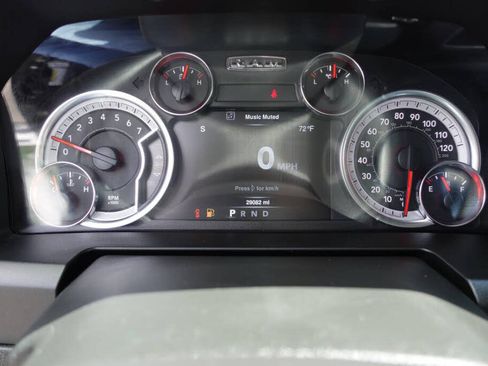 Used 2022 RAM 1500 Classic SLT w/ Electronics Convenience Group AWD/4WD image 52