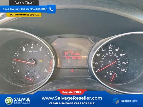 Used 2015 Kia Sedona LX image 12