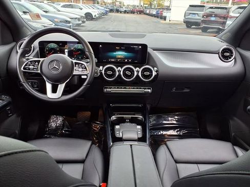 Used 2021 Mercedes-Benz GLA 250 4MATIC image 6
