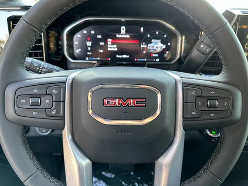 New 2026 GMC Sierra 1500 SLE image 23