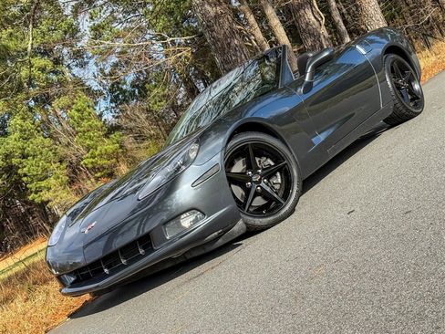 Used 2013 Chevrolet Corvette Convertible image 6