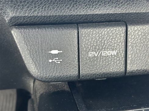 Used 2018 Toyota Camry XSE image 26