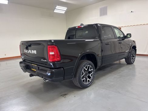 New 2026 RAM 1500 Laramie AWD/4WD image 8