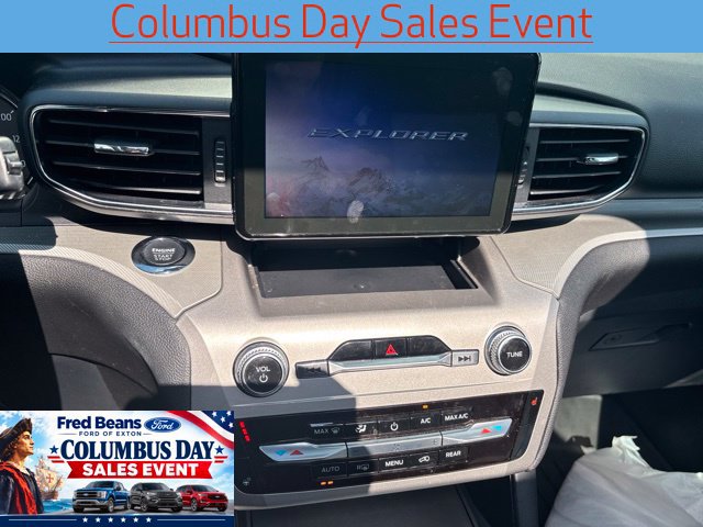 Used 2022 Ford Explorer XLT w/ Equipment Group 202A AWD/4WD image 13