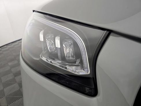 Used 2026 Mercedes-Benz GLS 63 AMG 4MATIC image 10