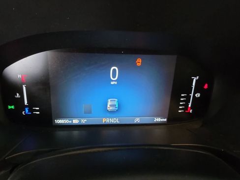 Used 2023 Ford Escape Active w/ Tech Pack #1 AWD/4WD image 9