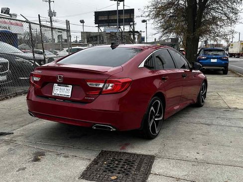 Used 2019 Honda Accord Sport image 4
