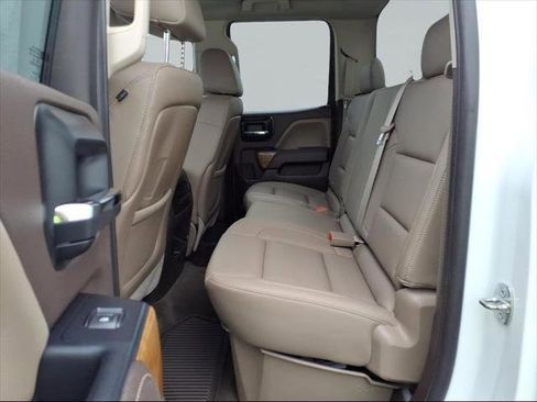 Used 2015 GMC Sierra 2500 SLT w/ Suspension Package, Off-Road image 22