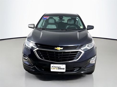 Used 2020 Chevrolet Equinox LS w/ LS Convenience Package image 4