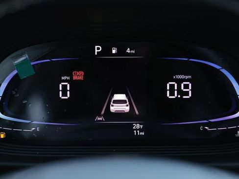 New 2025 Hyundai Venue Limited image 11