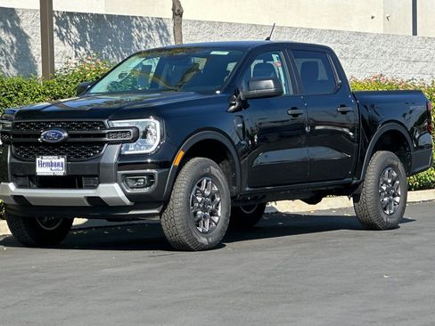 New 2025 Ford Ranger XLT w/ Equipment Group 301A High image 8