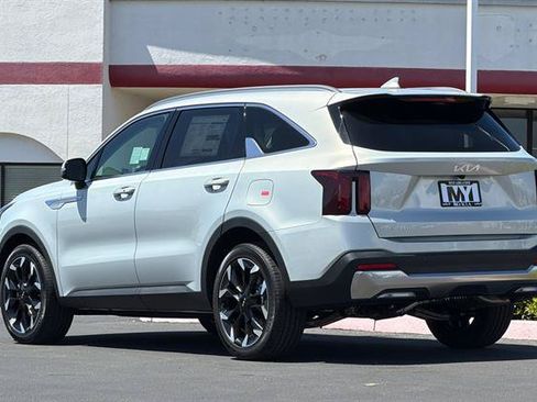 New 2026 Kia Sorento EX FWD image 6