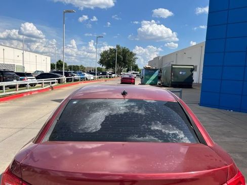 Used 2011 Chrysler 200 S FWD image 11