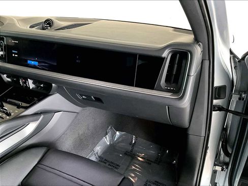New 2026 Porsche Cayenne E-Hybrid image 21