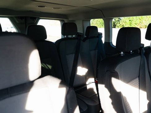 Used 2023 Ford Transit 350 XLT image 20