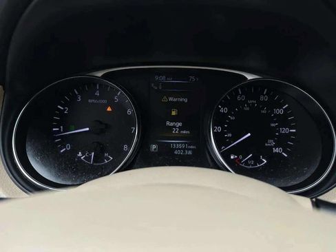 Used 2014 Nissan Rogue SL w/ SL Premium Package image 35