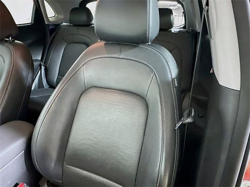 Used 2021 Hyundai Kona Limited image 21