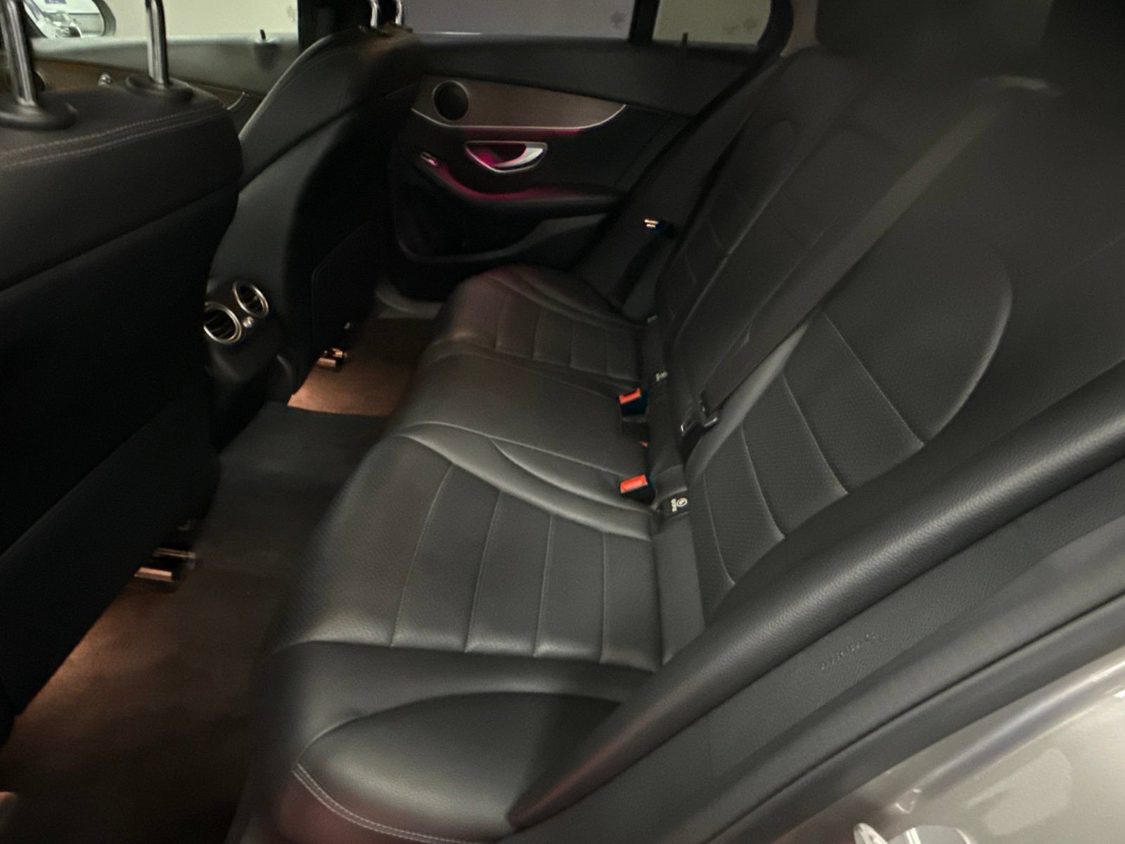 Used 2019 Mercedes-Benz C 300 Sedan image 28
