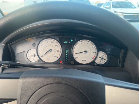 Used 2007 Chrysler 300 Base 4D Sedan image 12