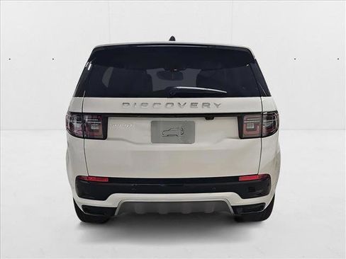 New 2025 Land Rover Discovery Sport S image 6