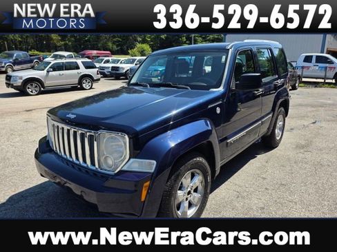 Used 2012 Jeep Liberty Sport AWD/4WD image 1