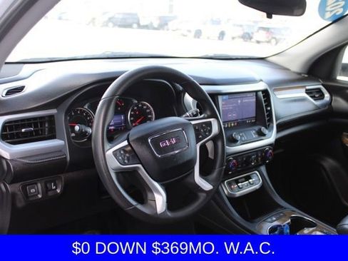 Used 2021 GMC Acadia SLE w/ Driver Convenience Package image 16